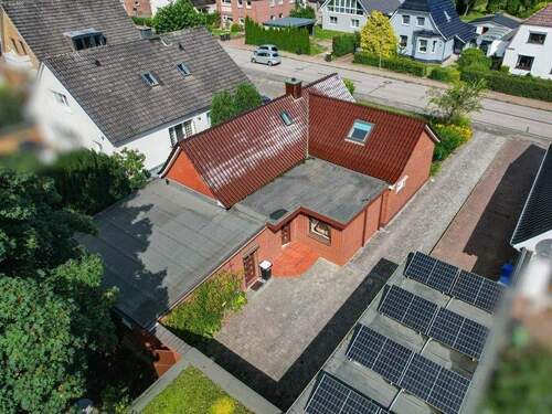 Rückansicht des Hauses - Einfamilienhaus mit 119,50 m&sup2; in Neumünster zum Kaufen