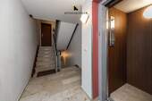 Aufzug - 4 Zimmer Etagenwohnung in Gerlingen
