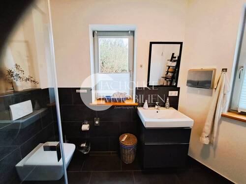 Badezimmer im Anbau - 