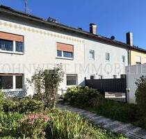 Renovierungsbedürftiges Reihenhaus in ruhiger Lage von Freising Lerchenfeld - Freising / Lerchenfeld