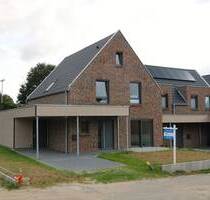 Zuschlagen und Zukunft sichern: Neubau Reihenhaus im KfW 40 QNG-Standard in Damme!