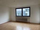Wohnzimmer - **3 Zimmer-Wohnung mit Balkon in Alt-Arnsberg Nähe Brückencenter**