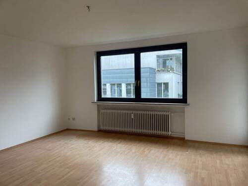 Wohnzimmer - **3 Zimmer-Wohnung mit Balkon in Alt-Arnsberg Nähe Brückencenter**