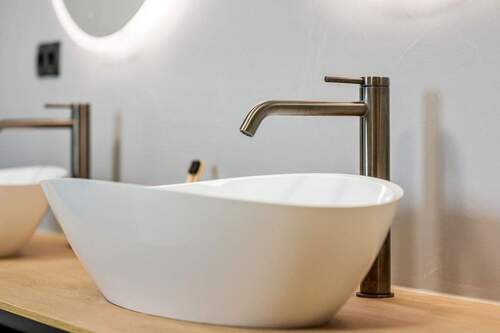 Waschtisch mit 2 Waschbecken - 