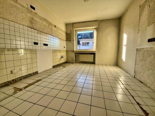 Küche mit Essplatz - 