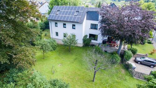 Luftbild mit Anbau - 