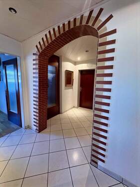 Flur EG - Einfamilienhaus mit 160,00 m&sup2; in Hechingen zum Kaufen