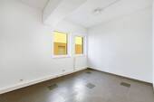 Büro 3 von Tür - 
