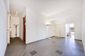 Flur zum Eingang - 