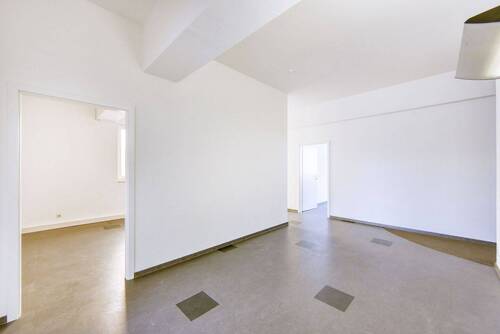 Flur zum Büro 3 - 