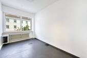 Büro 2 von Tür - 