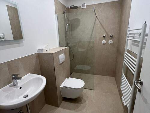 Badezimmer I.jpg - 