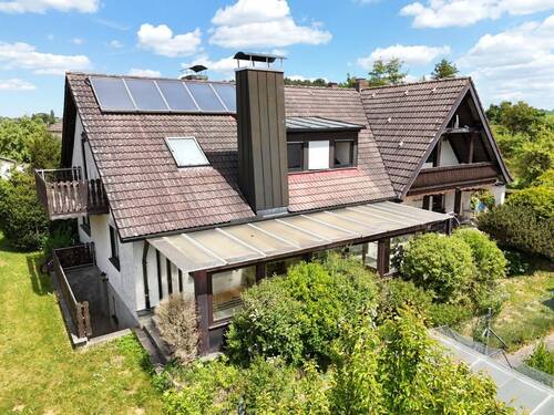 DJI_20250524133050_0035_D - Familienparadies mit Gartenidylle und ganz viel Platz in freundlicher Wohnlage