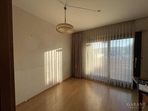 Zimmer EG - 5 Zimmer Etagenwohnung in Vaihingen an der Enz
