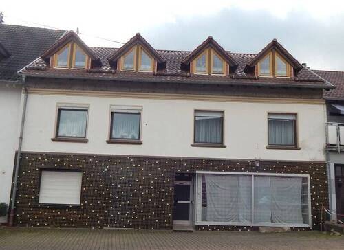 E1373 - (3)-001 - 8 Zimmer Einfamilienhaus zum Kaufen in Weiskirchen