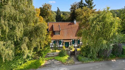 Frontansicht - 8 Zimmer Mehrfamilienhaus, Wohnhaus zum Kaufen in Ratingen