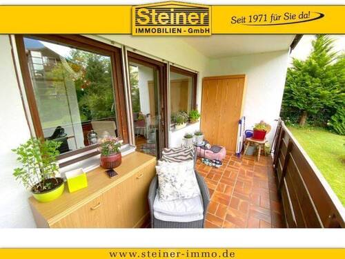 Garten-Balkon - 1-Zimmer-Hochparterre-Wohnung ca. 27 m², EBK, Gartennutzung, Balkon, TG-Platz a. W.