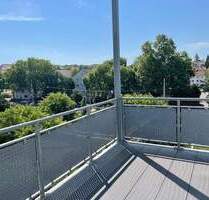 Großzügige Wohnung mit Balkon,TG und Ausblick in beliebter Lage - Bad Cannstatt