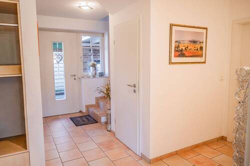 Flur EG - 6 Zimmer Einfamilienhaus zum Kaufen in Nordhorn