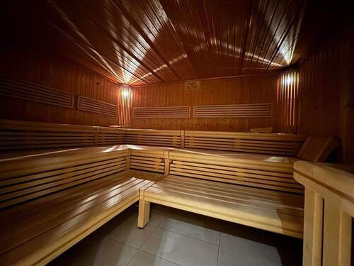 Finnische Sauna im Wellnessbereich - 