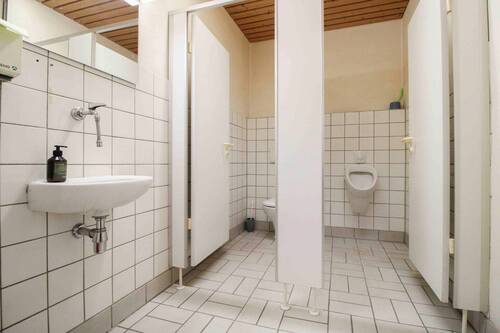 Toilette ProduktionLager UG Herren - 