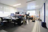 Büroraum - Gewerbeobjekt (Büro, Produktion, Verkauf) in Stuttgart zum Kaufen