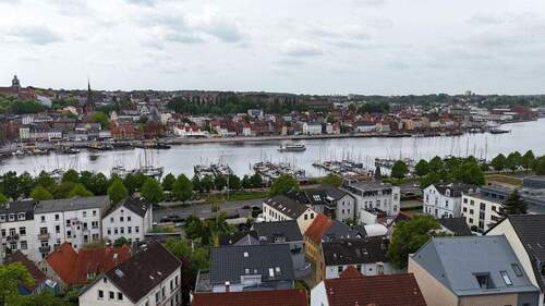 Blick über Flensburg - 2 Zimmer Etagenwohnung zum Kaufen in Flensburg