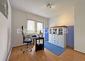 Arbeitszimmer mit Nord-Ost-Balkon / Küchenanschlüsse vorhanden - 