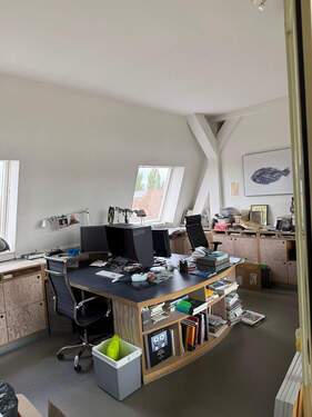 1. Büro - 