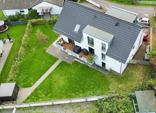 Großer Garten - Etagenwohnung mit 113,00 m² in Neunkirchen-Seelscheid zur Miete