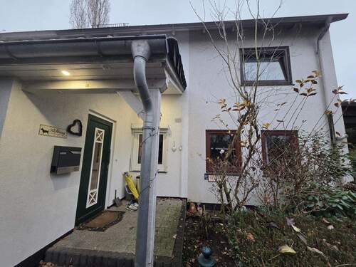 Eingang - 3 Zimmer Mehrfamilienhaus, Wohnhaus zum Kaufen in Hamburg