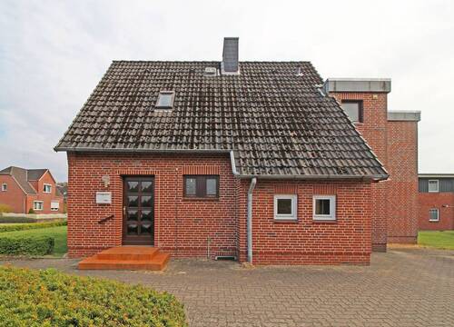 Frontansicht - 5 Zimmer Einfamilienhaus zum Kaufen in Klein Rönnau