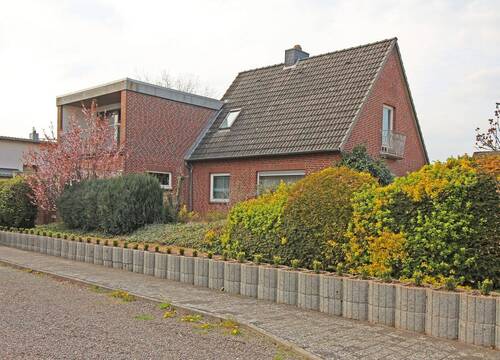 Seitenansicht - 5 Zimmer Einfamilienhaus in Klein Rönnau