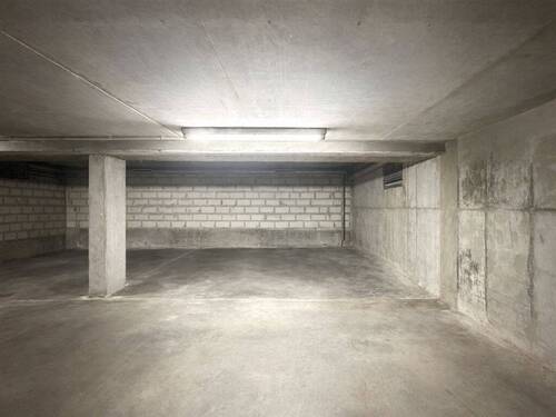 Garagenstellplätze - 