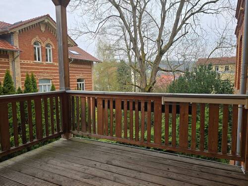 Aussicht
- Zentrumsnah & ruhig: 4-Zimmer-Wohnung mit Balkon im beliebten Südviertel von Eisenach