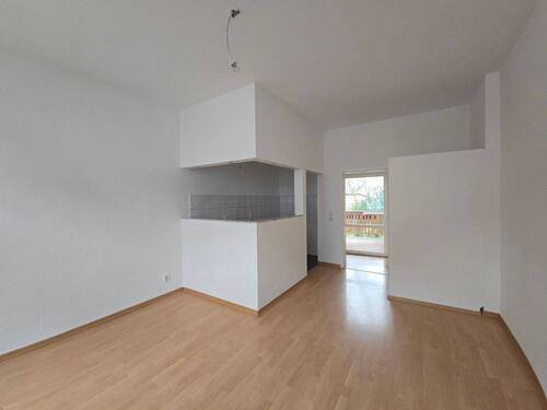 Wohn-Essbereich-Küche - 4 Zimmer Etagenwohnung zur Miete in Eisenach