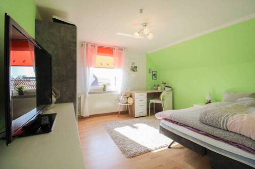 Schlafzimmer OG (2) - 