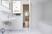 Tageslichtbad mit Wanne - 
