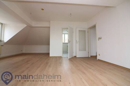 Wohn-Eßzimmer - 