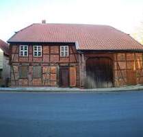 Denkmaljuwel auf verwunschenem Grundstück - Bergfeld