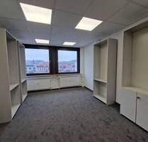 Zwei Sehr schöne Bürotagen in gutem Bürohaus. Parkplätze möglich (OG1+OG2) - Saarbrücken