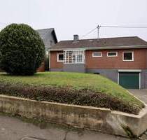 Bungalow-Fertighaus mit Garten, Garagen und Keller - Bad Bertrich Kennfus