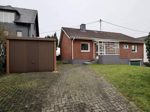Frontansicht - 4 Zimmer Bungalow in Bad Bertrich