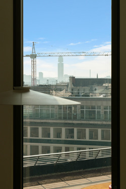 Blick auf den Henninger Turm - 