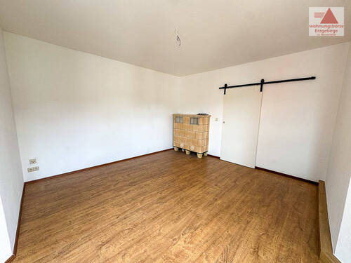 Wohnzimmer - 2 Zimmer Etagenwohnung zur Miete in Schwarzenberg