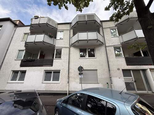 Vorderansicht - Singlewohnung mit Loggia und TG-Stellplatz nahe HoPlaUni Campus Kassel - sofort frei-