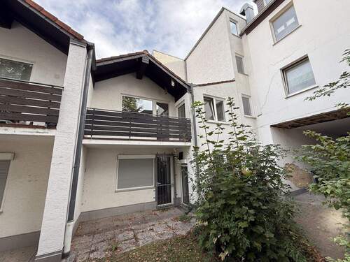 Rückansicht - 2 Zimmer Etagenwohnung in Kassel