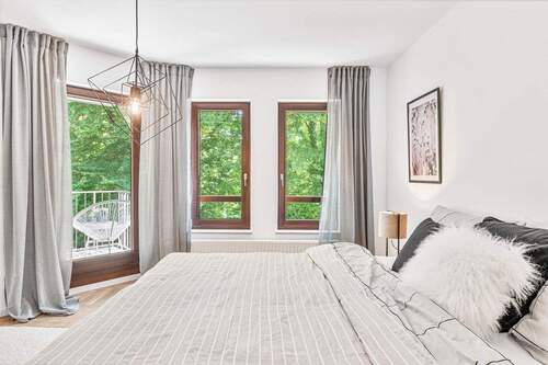 Schlafzimmer - Unikat! Frisch renovierte Wohnung mit Neckarblick!