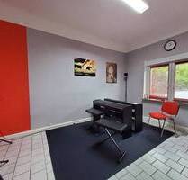 MERZIG-STADTNAH - GEWERBEFLÄCHE MIT CA. 106 m² - 4 ZIMMER UND GETRENNTE WCs