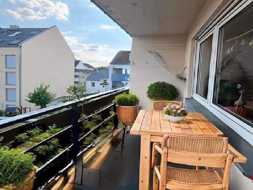 Balkon - 3 Zimmer Etagenwohnung zum Kaufen in Bonn